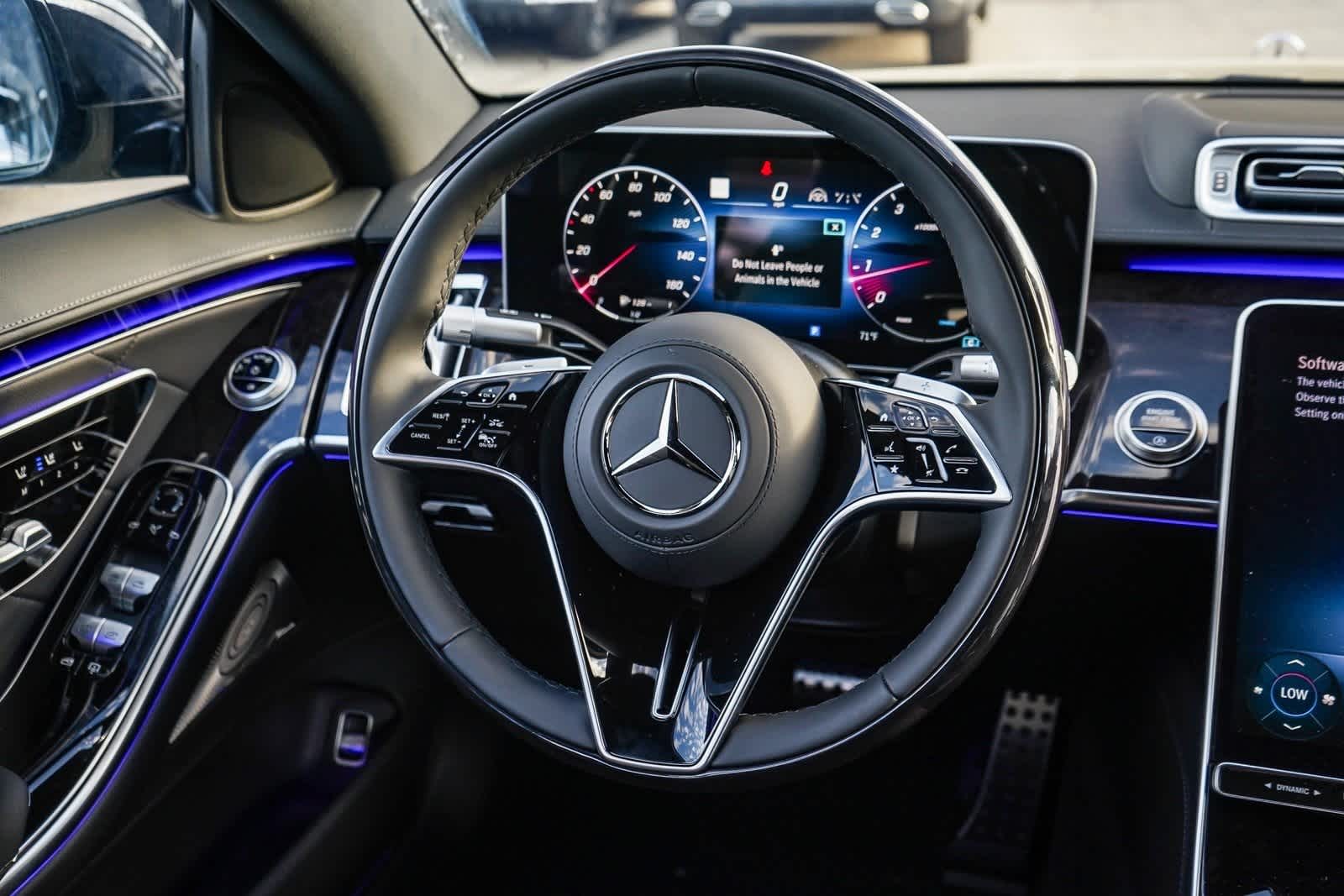 Thumbnail: 2025 Mercedes-Benz S-Class - 16