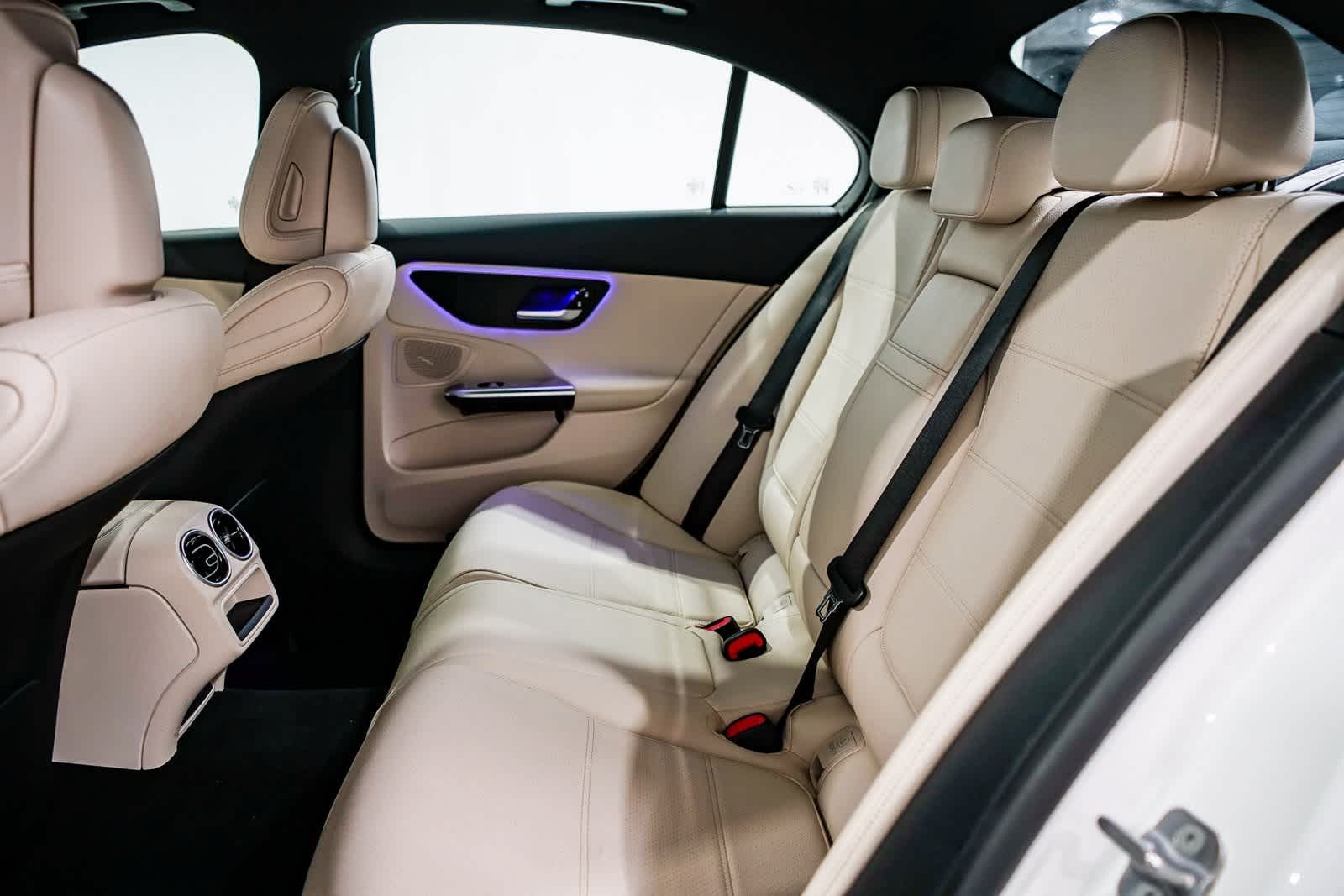 Thumbnail: 2024 Mercedes-Benz C-Class - 18