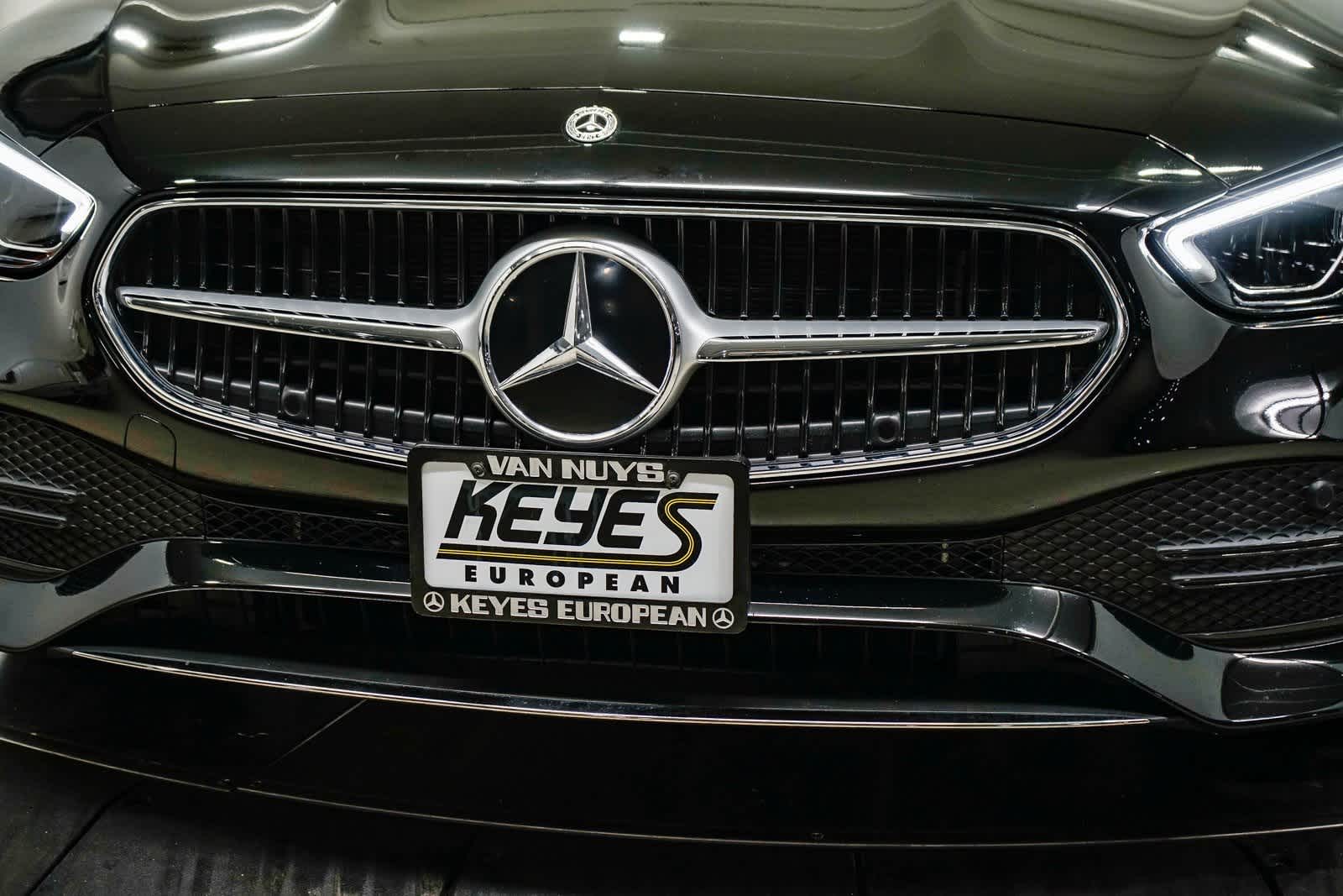 Thumbnail: 2025 Mercedes-Benz C-Class - 8