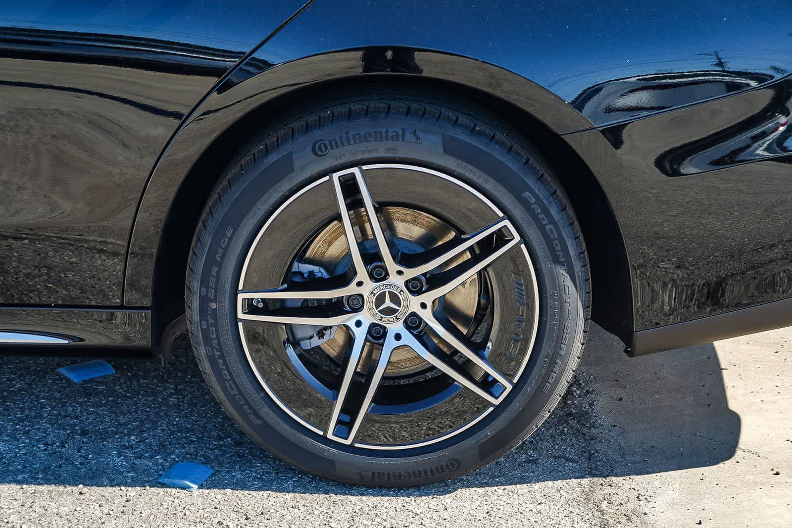 Thumbnail: 2026 Mercedes-Benz E-Class - 11