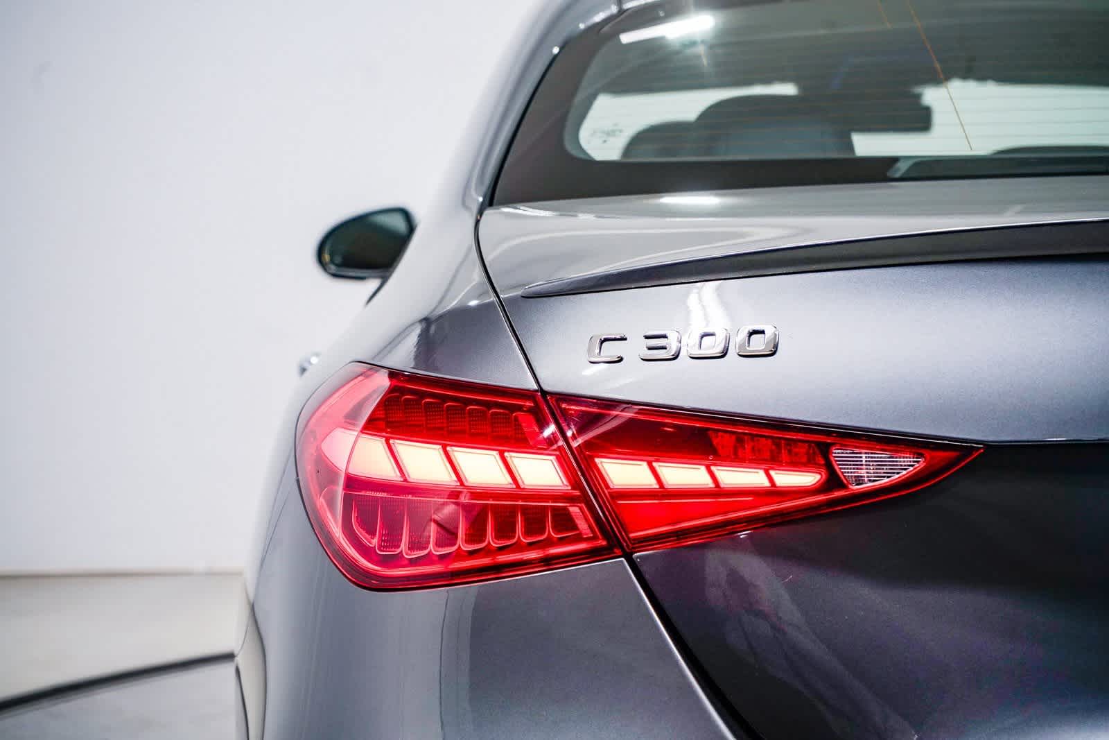 Thumbnail: 2025 Mercedes-Benz C-Class - 9