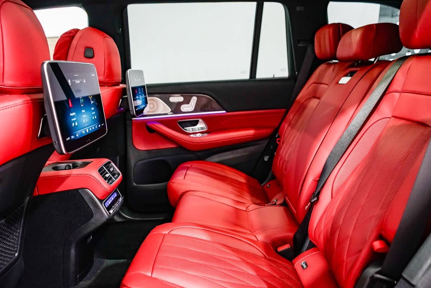 Thumbnail: 2026 Mercedes-Benz GLS - 19