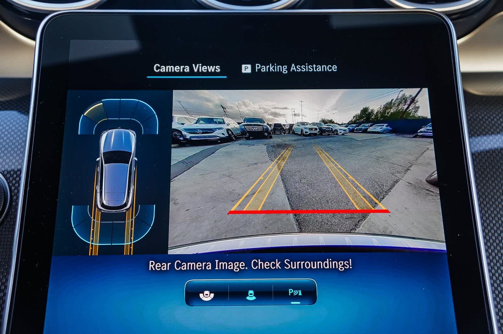 Thumbnail: 2025 Mercedes-Benz GLC - 22