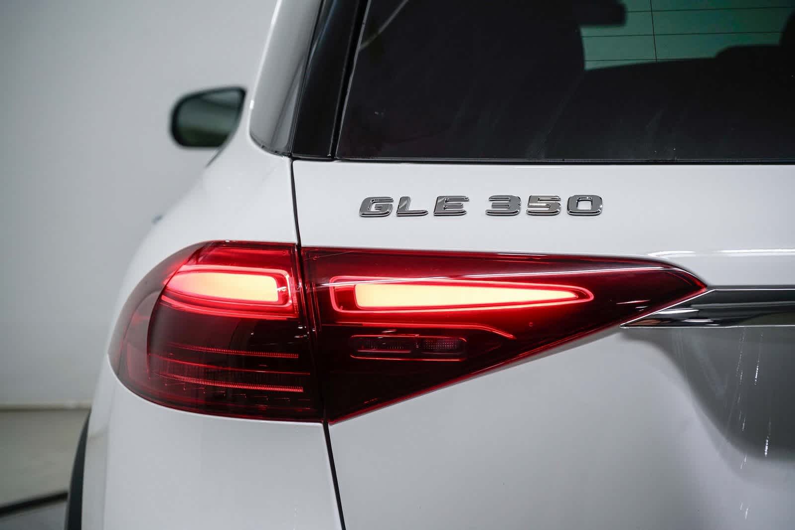 Thumbnail: 2025 Mercedes-Benz GLE - 9
