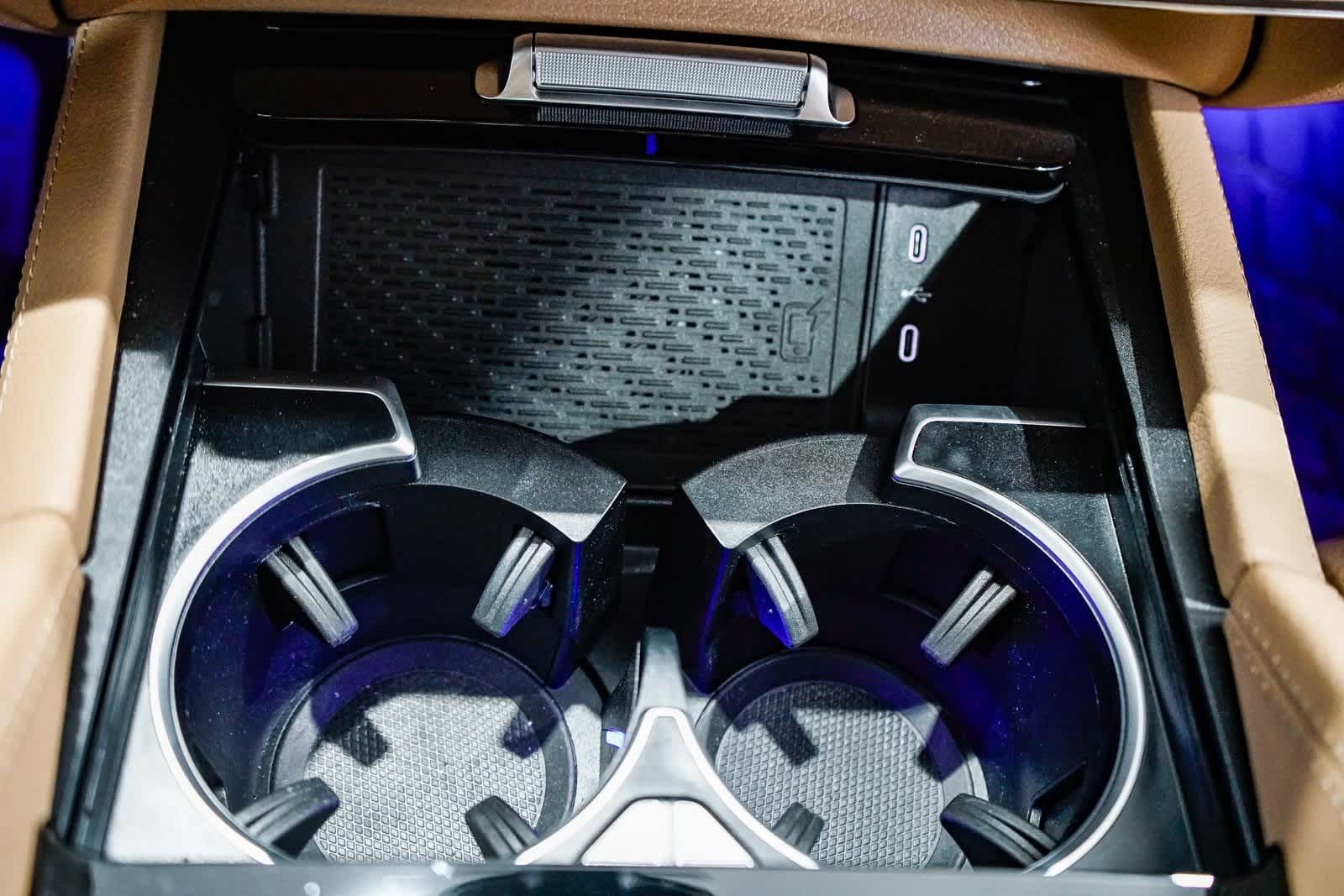 Thumbnail: 2025 Mercedes-Benz GLS - 23