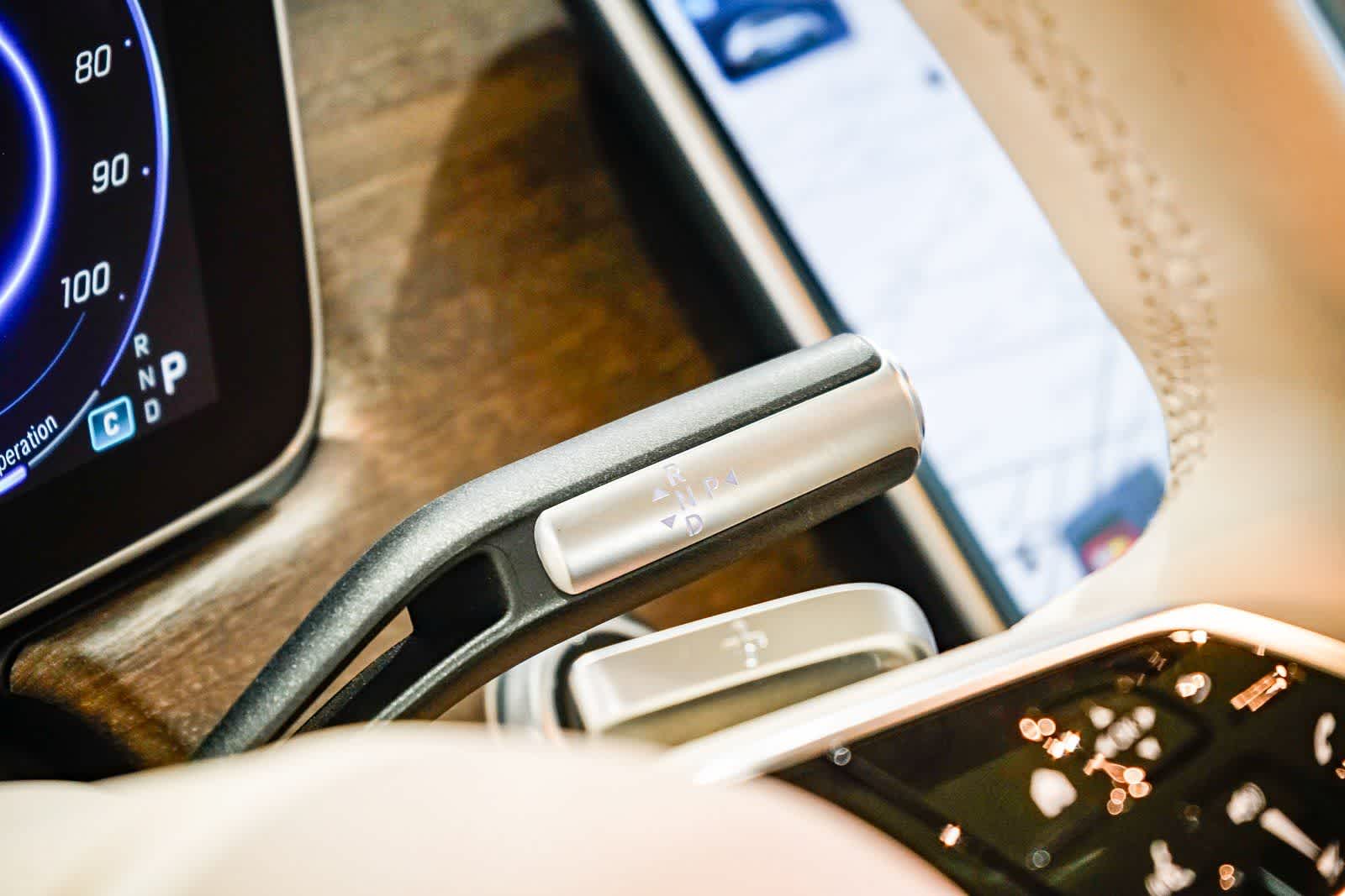 Thumbnail: 2023 Mercedes-Benz EQS - 21