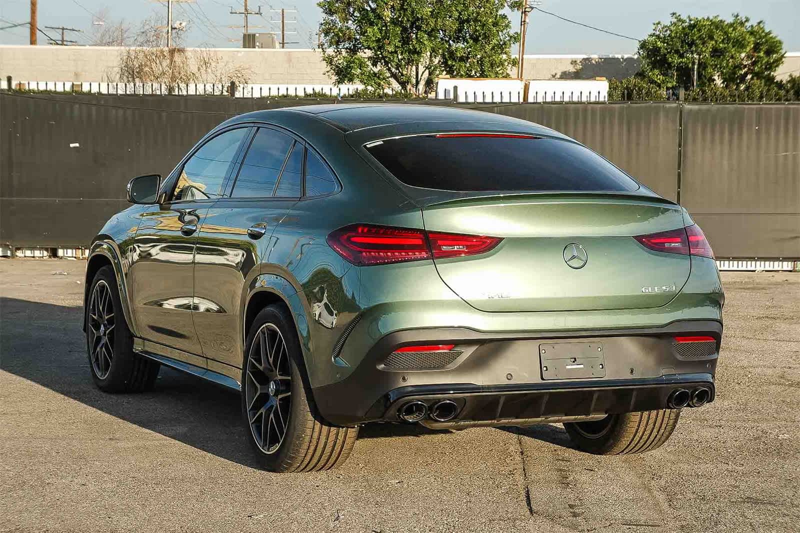 Thumbnail: 2026 Mercedes-Benz GLE - 6