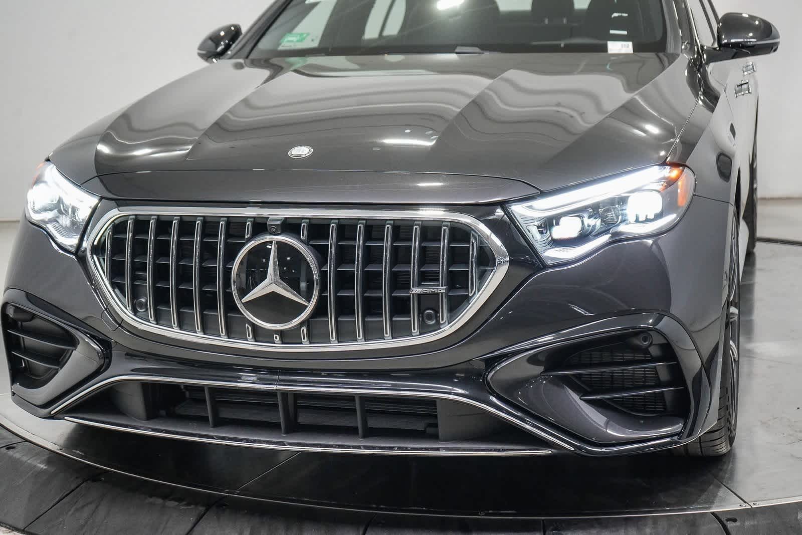 Thumbnail: 2025 Mercedes-Benz E-Class - 8