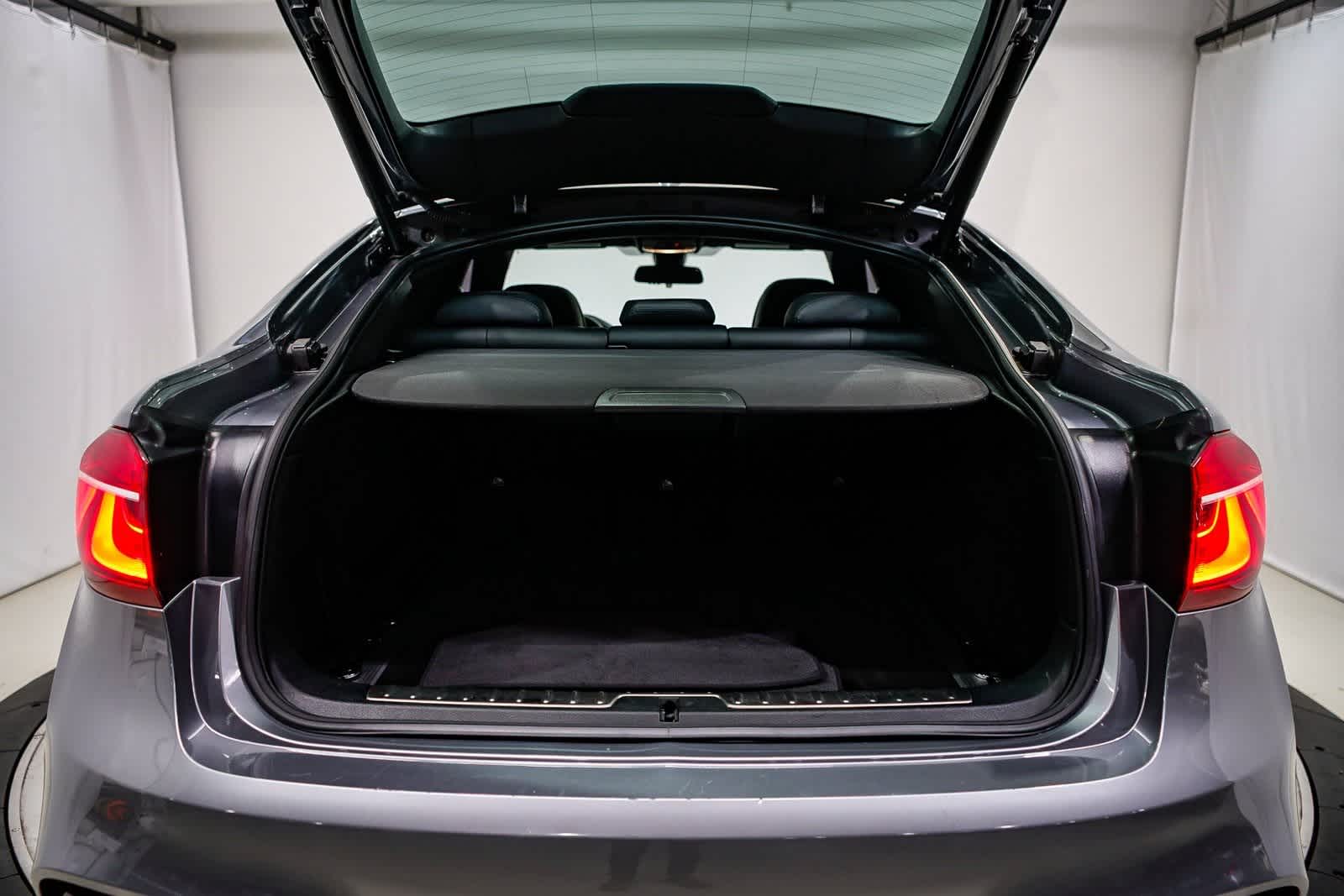 Thumbnail: 2019 BMW X6 - 28