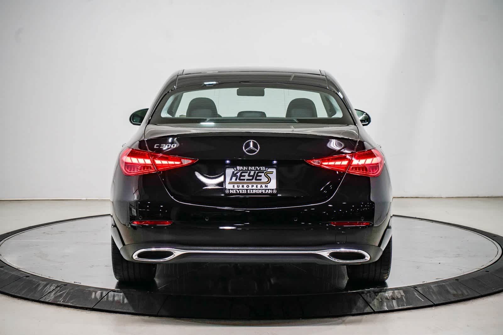 Thumbnail: 2025 Mercedes-Benz C-Class - 3