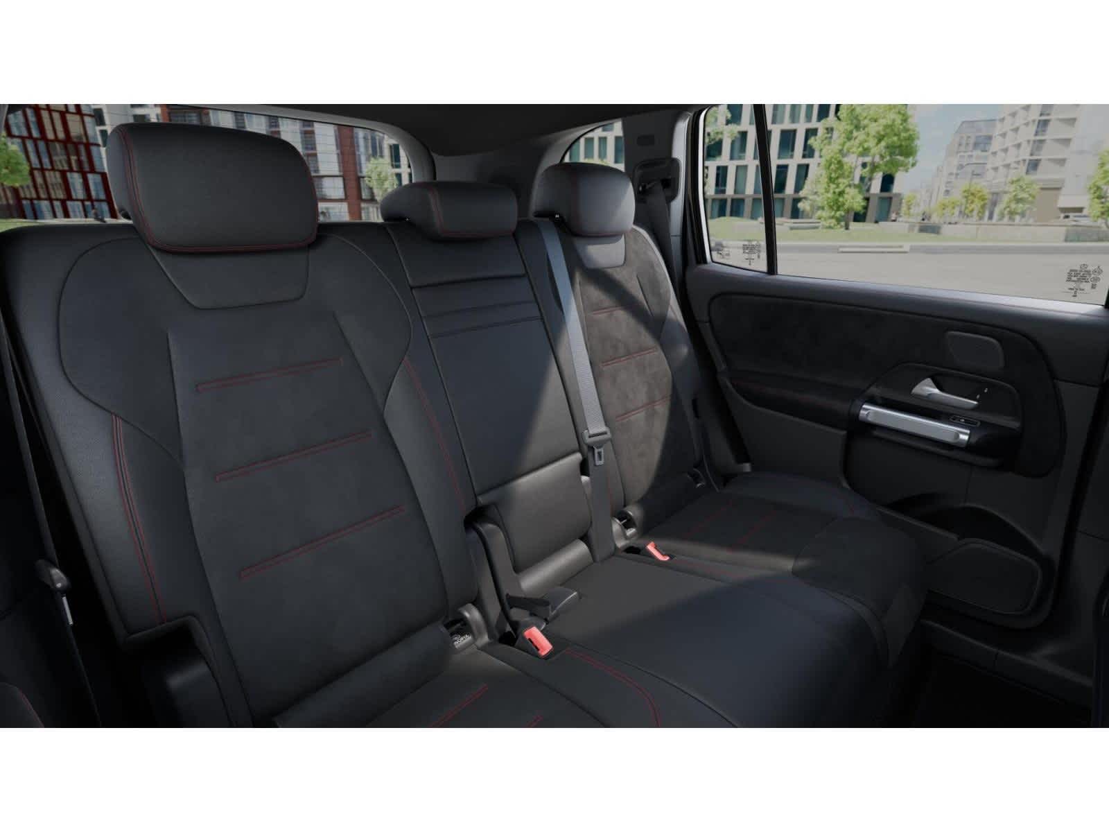 Thumbnail: 2024 Mercedes-Benz EQB - 35