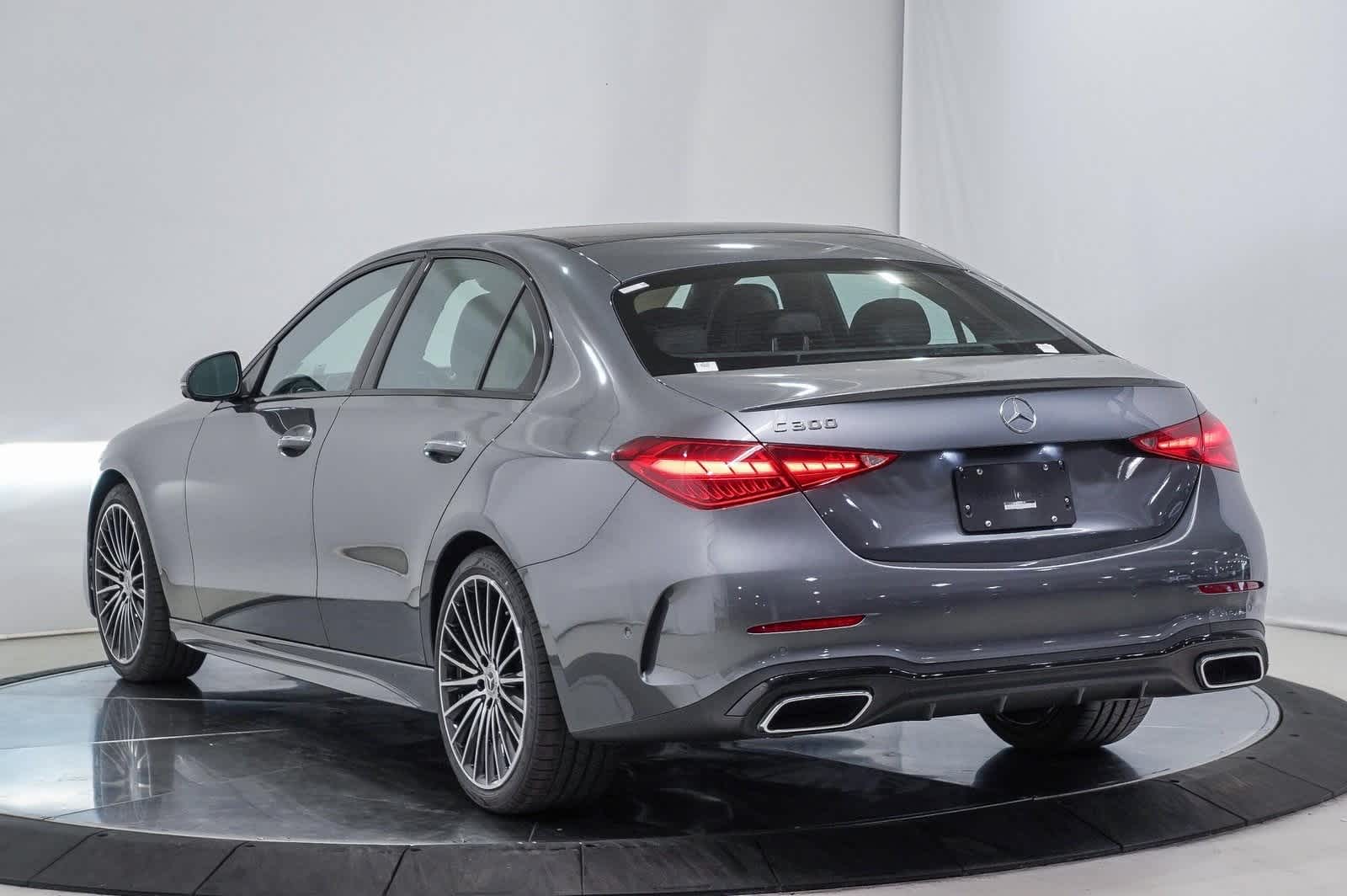 Thumbnail: 2025 Mercedes-Benz C-Class - 6