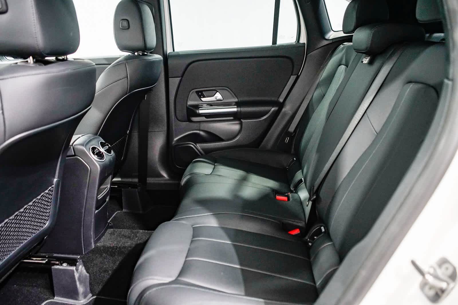 Thumbnail: 2026 Mercedes-Benz GLA - 17