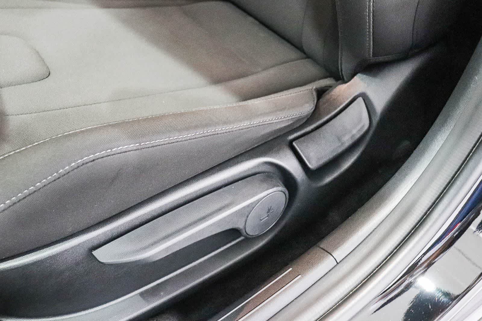 Thumbnail: 2025 Hyundai Elantra - 20
