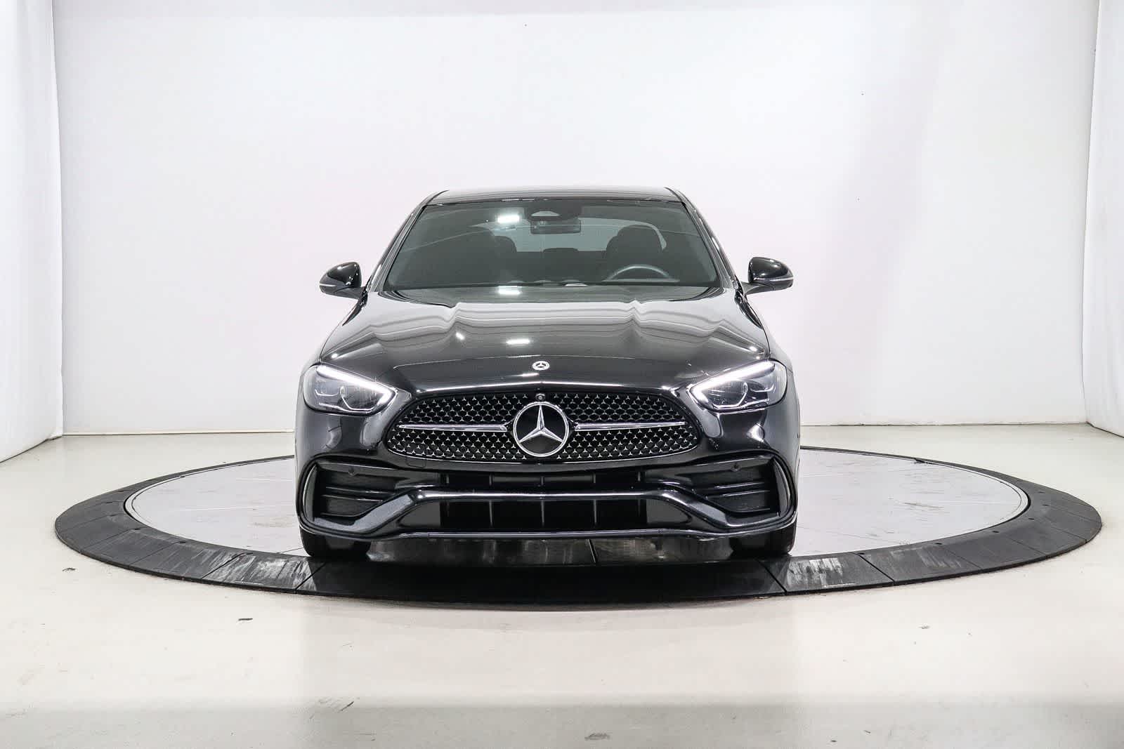 Thumbnail: 2024 Mercedes-Benz C-Class - 6