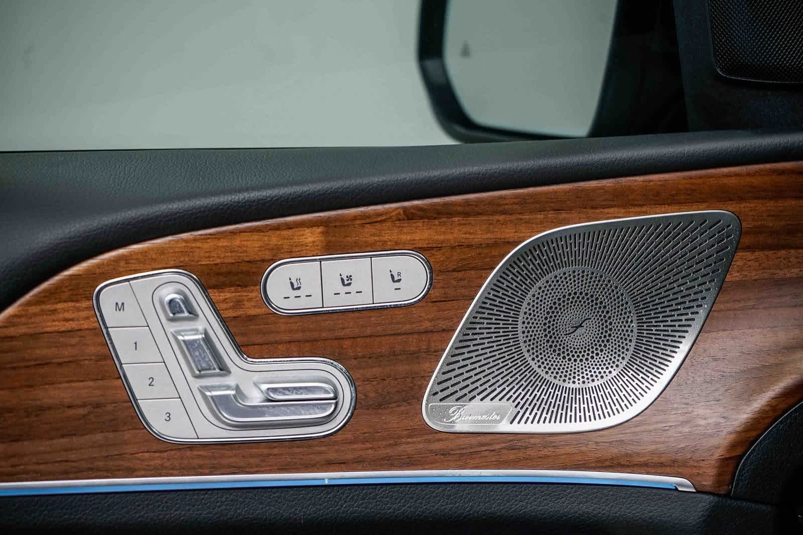 Thumbnail: 2025 Mercedes-Benz GLS - 21