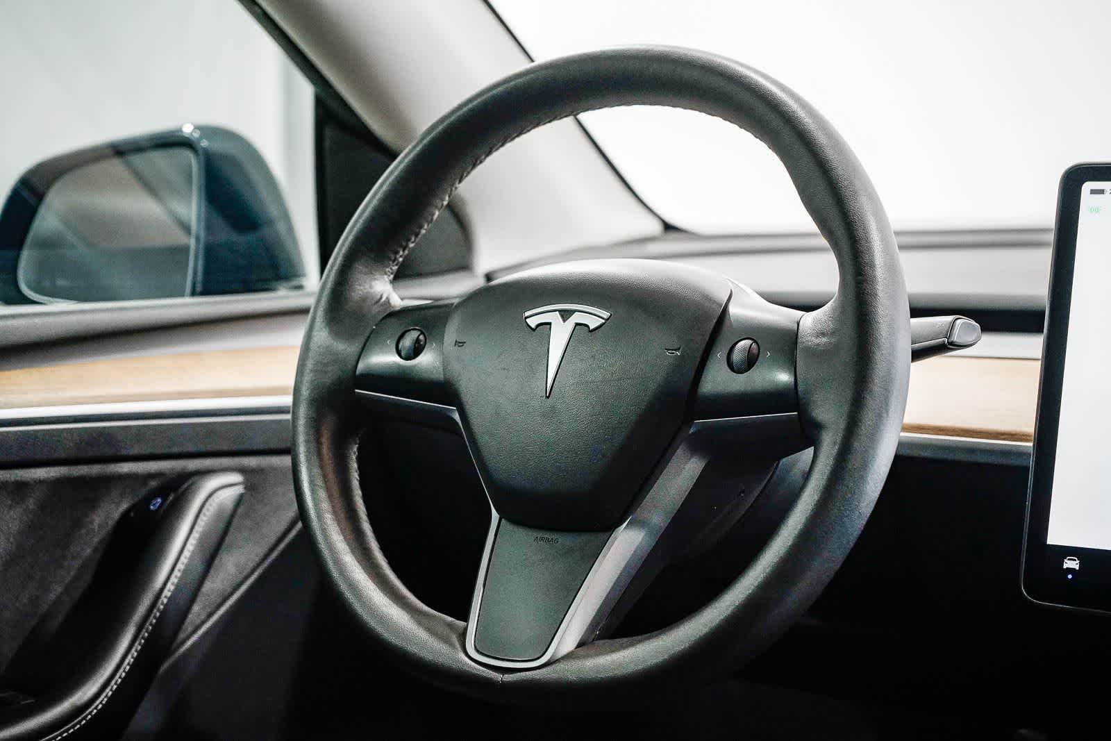 Thumbnail: 2023 Tesla Model Y - 15