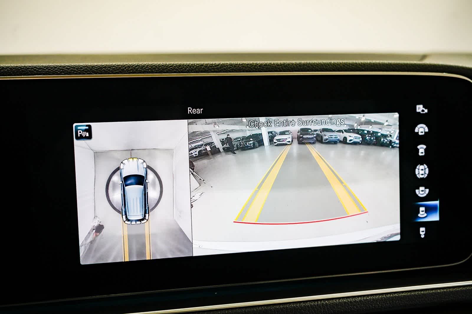 Thumbnail: 2023 Mercedes-Benz GLE - 24