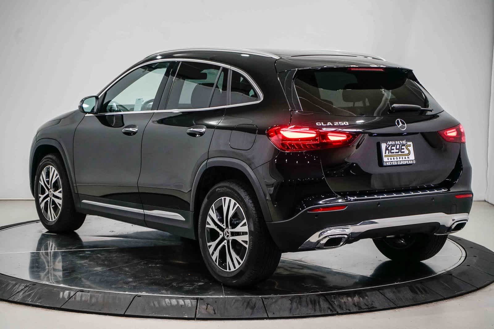 Thumbnail: 2025 Mercedes-Benz GLA - 2