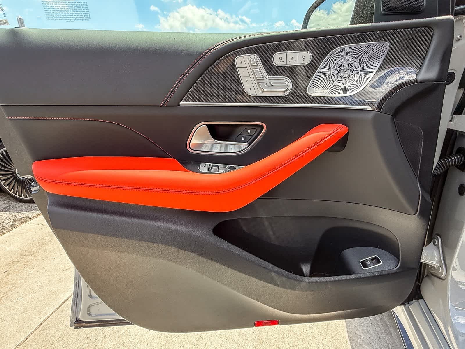 Thumbnail: 2025 Mercedes-Benz GLE - 22