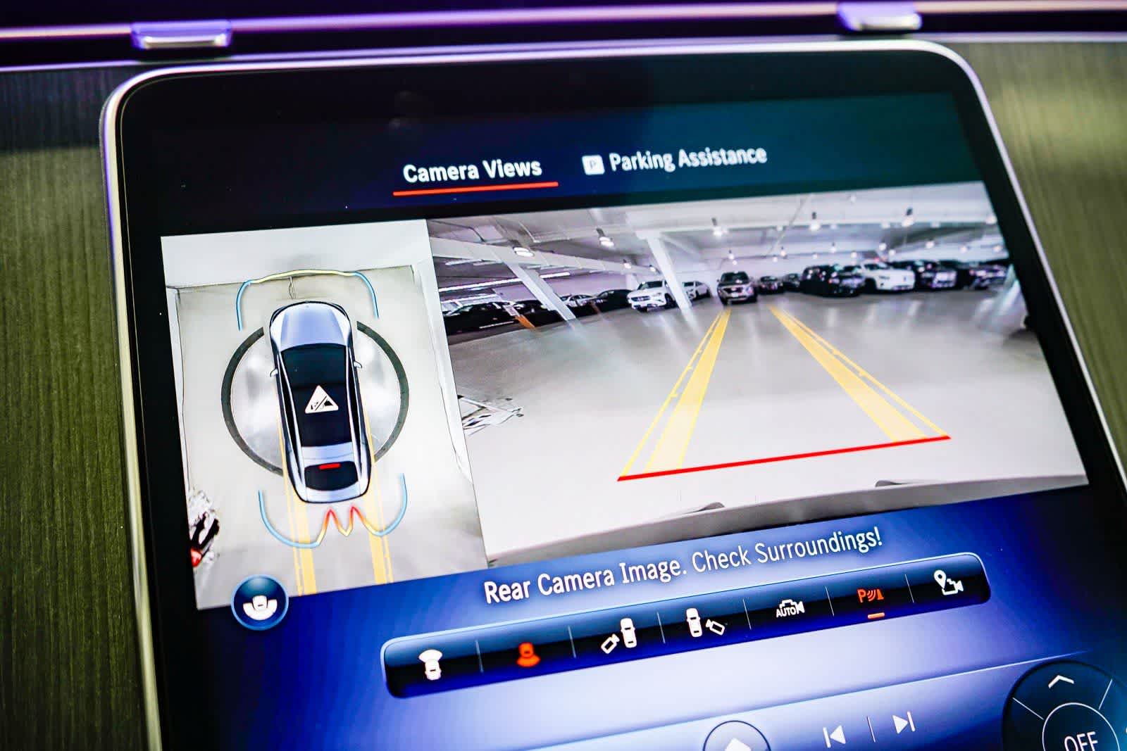 Thumbnail: 2023 Mercedes-Benz EQS - 24