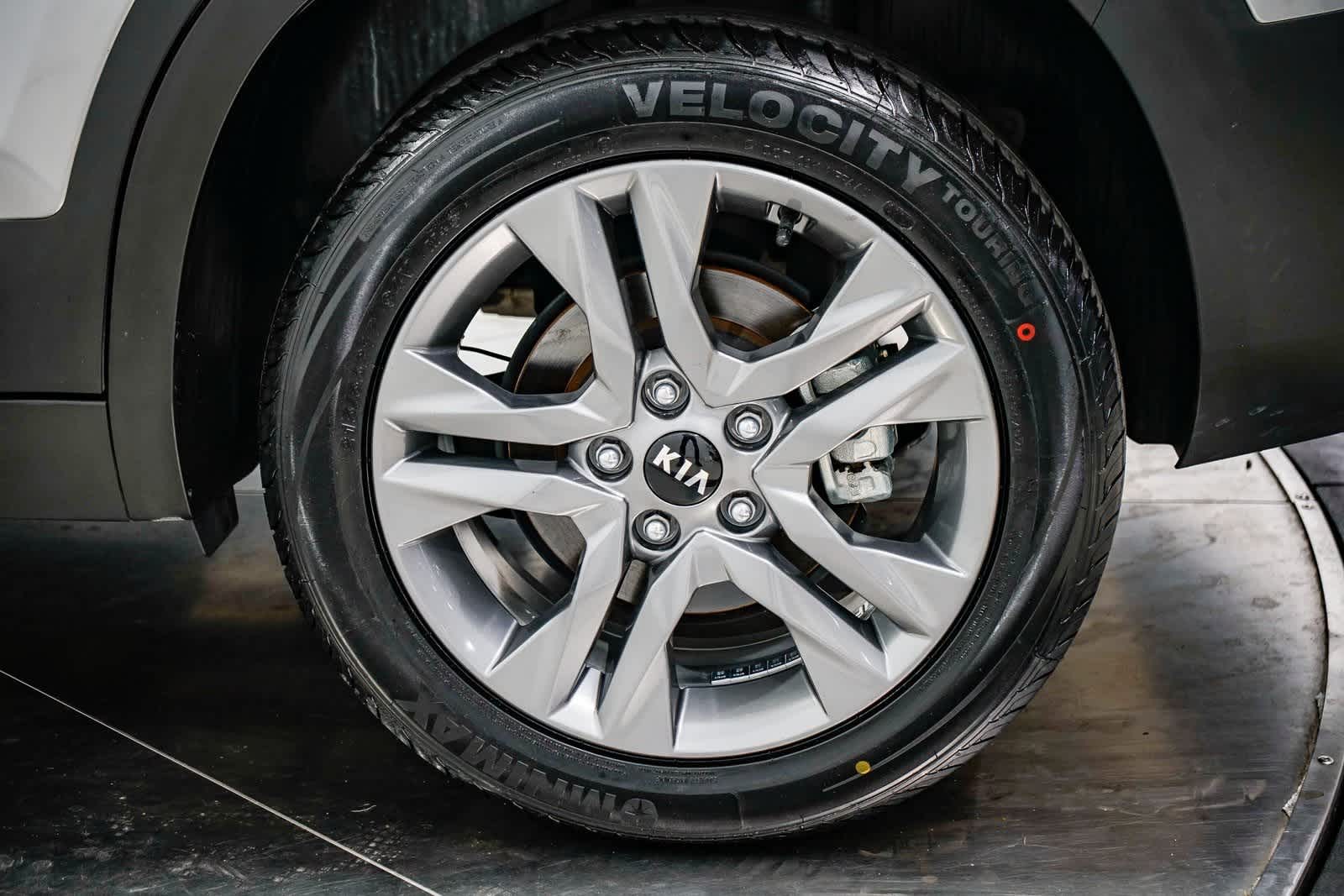 2021 Kia Seltos LX 10