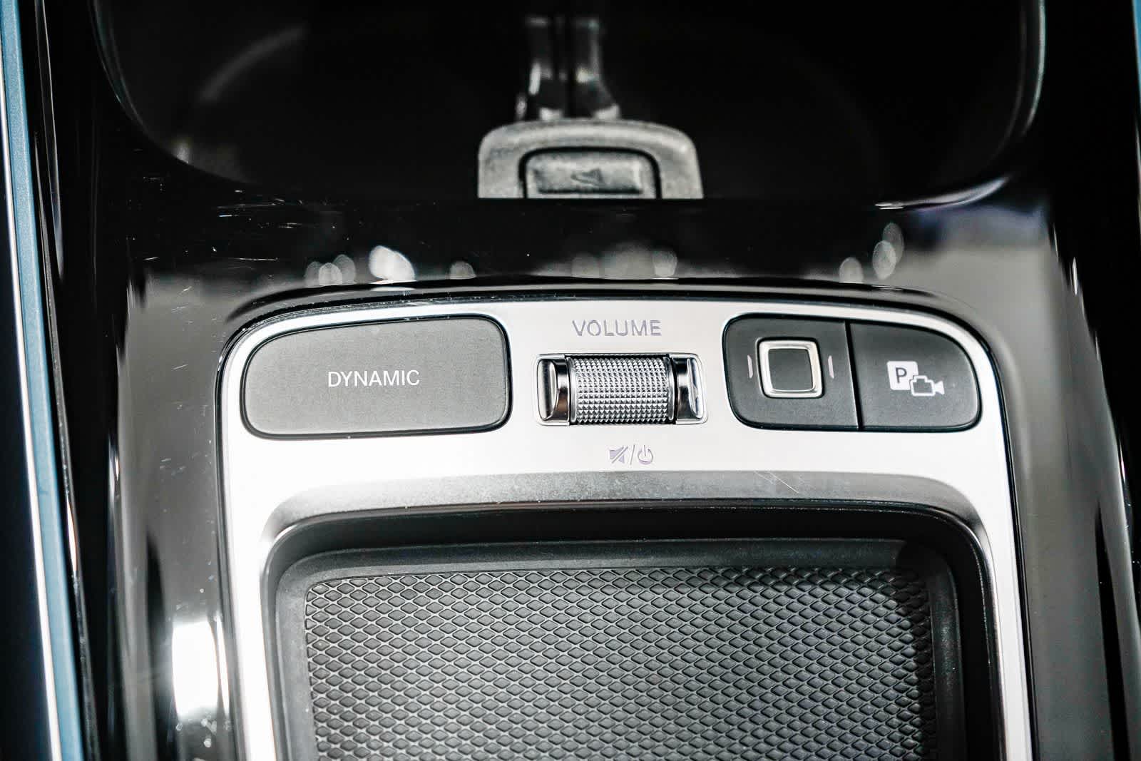 Thumbnail: 2026 Mercedes-Benz GLB - 23