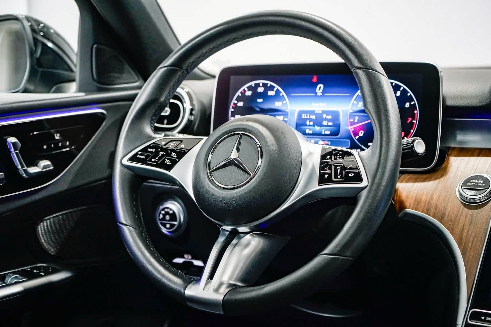 Thumbnail: 2025 Mercedes-Benz C-Class - 15