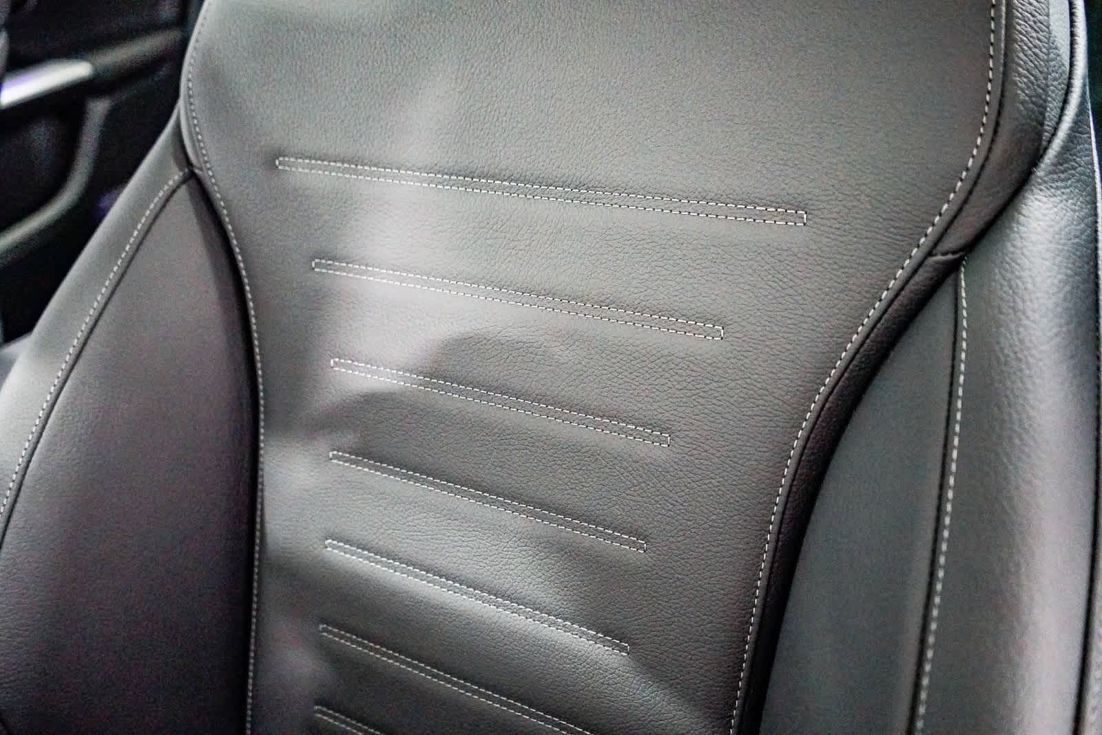 Thumbnail: 2026 Mercedes-Benz GLC - 27