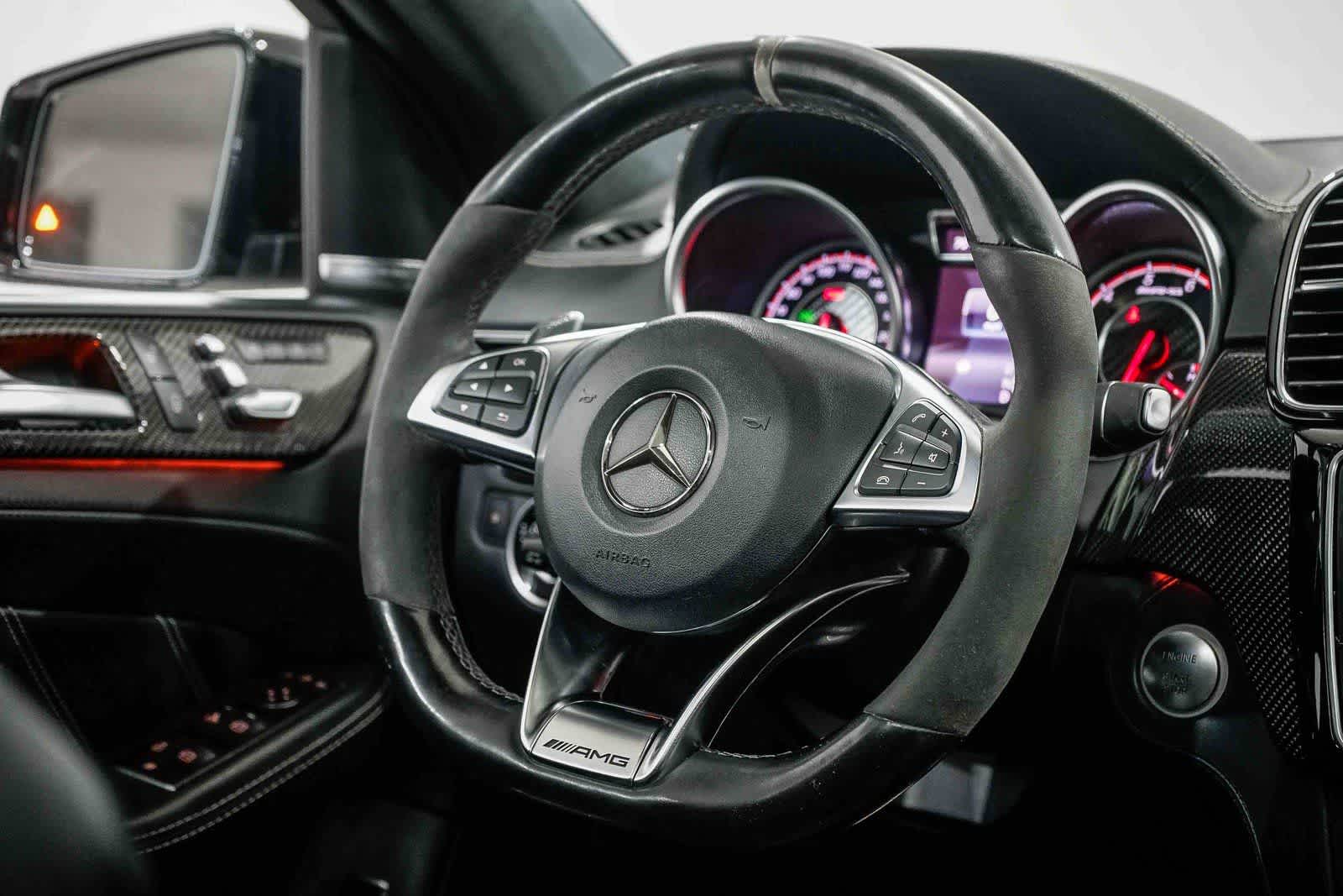 Thumbnail: 2017 Mercedes-Benz GL-Class - 14