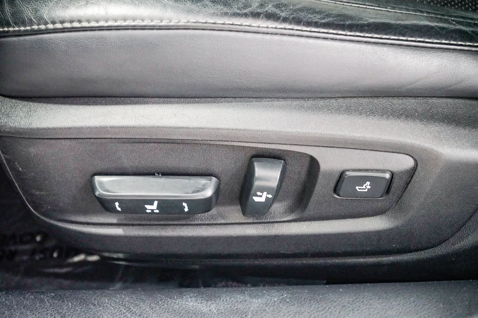 Thumbnail: 2017 Lexus ES - 20