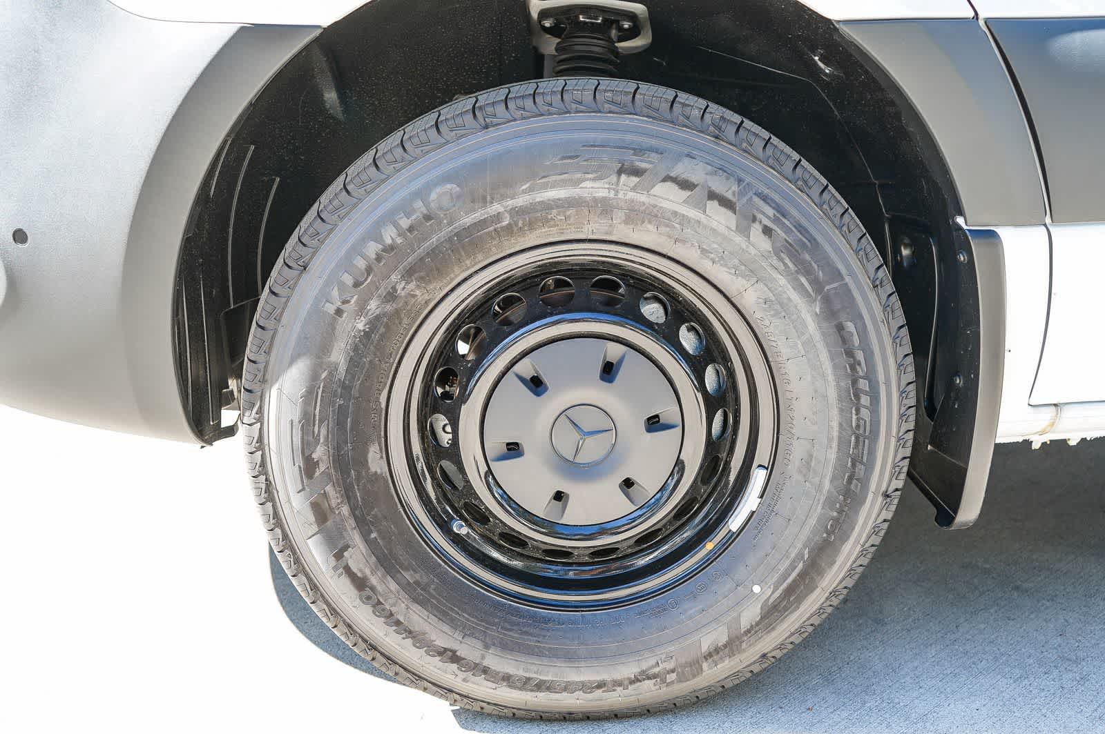 Thumbnail: 2026 Mercedes-Benz Sprinter - 9