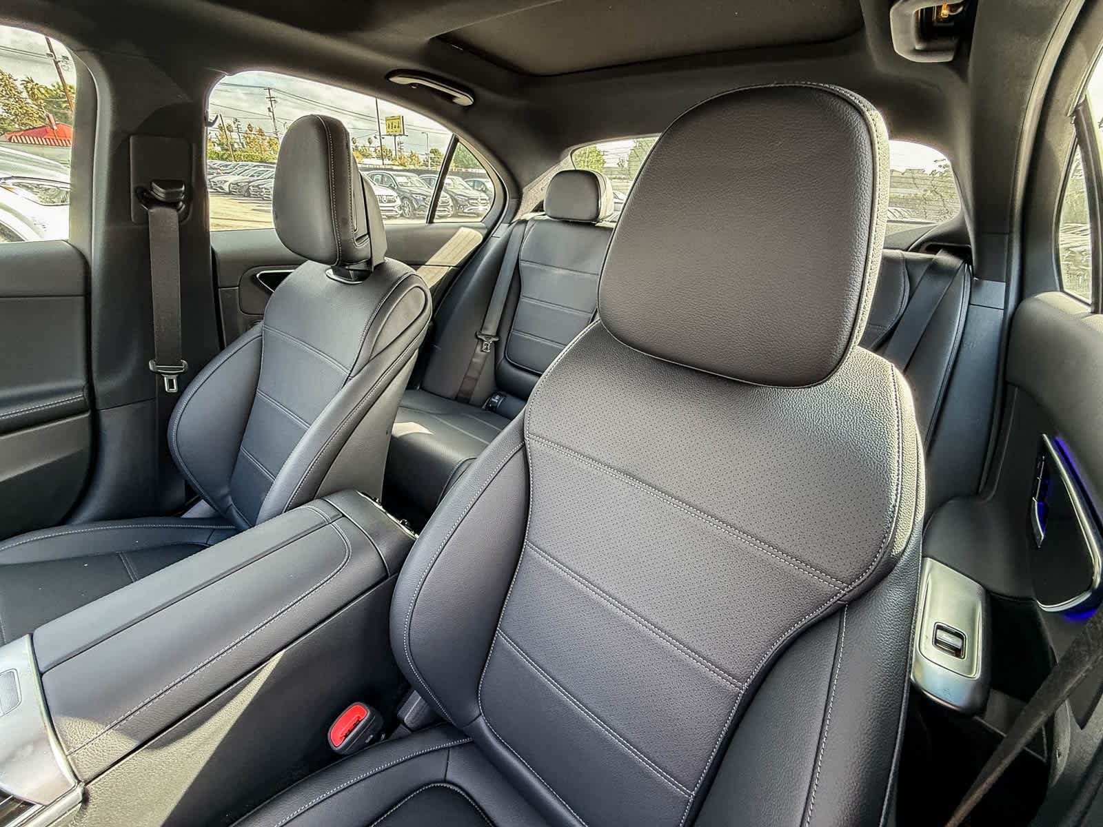 Thumbnail: 2025 Mercedes-Benz C-Class - 26