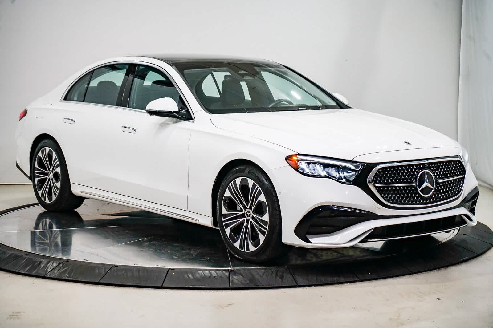 Thumbnail: 2025 Mercedes-Benz E-Class - 5