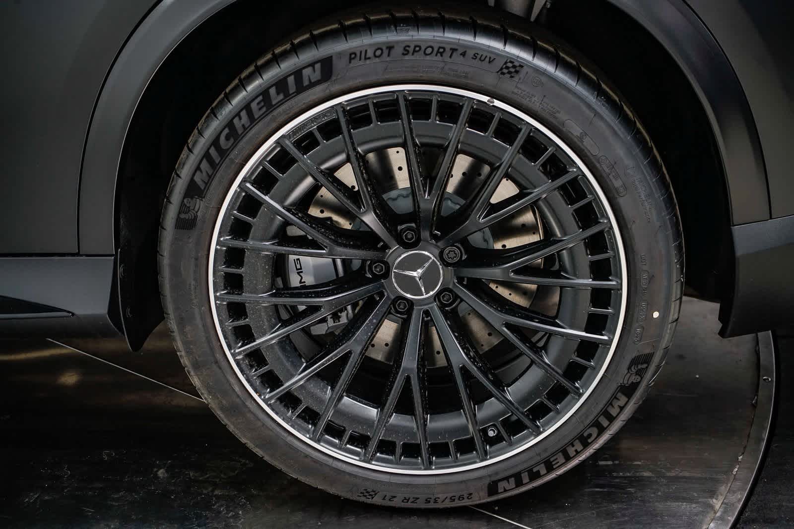 Thumbnail: 2026 Mercedes-Benz GLC - 10