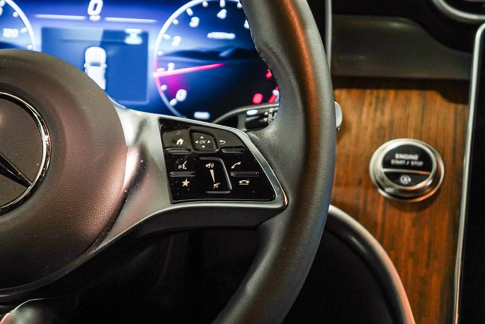 Thumbnail: 2025 Mercedes-Benz GLC - 17