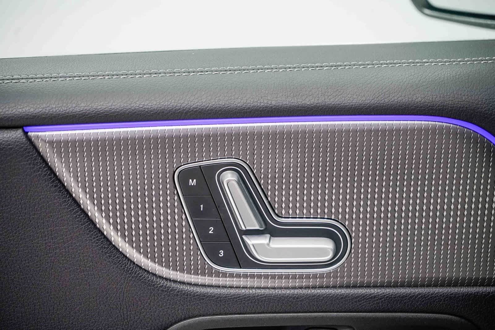 Thumbnail: 2021 Mercedes-Benz GLB - 19