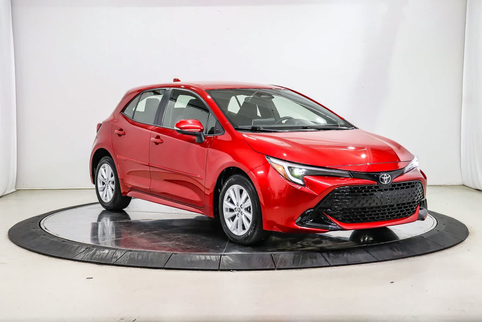 Thumbnail: 2024 Toyota Corolla - 4