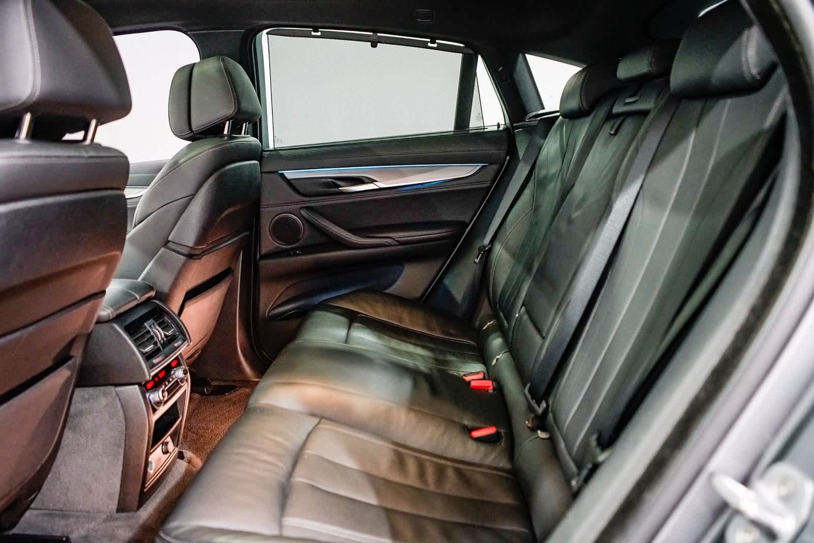 Thumbnail: 2019 BMW X6 - 18