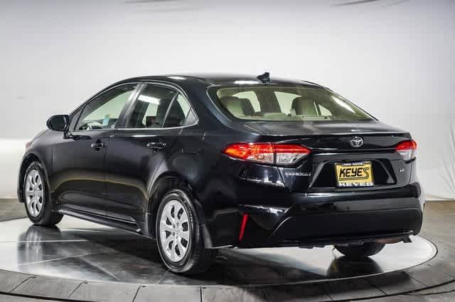 Used 2022 Toyota Corolla LE with VIN JTDEPMAE6NJ224667 for sale in Van Nuys, CA