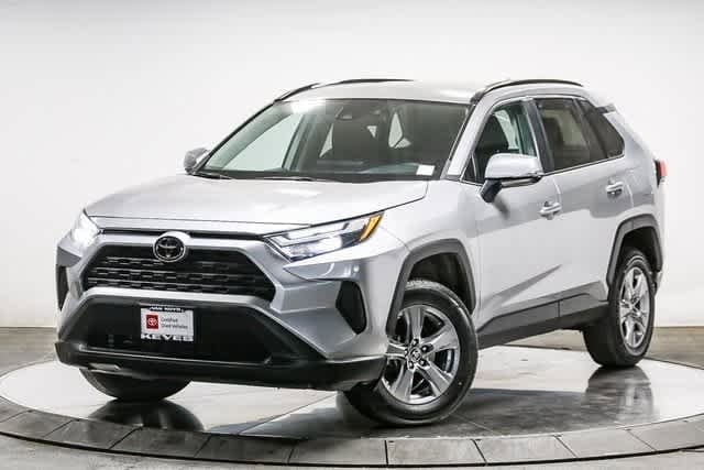 2022 Toyota RAV4 XLE -
                Van Nuys, CA