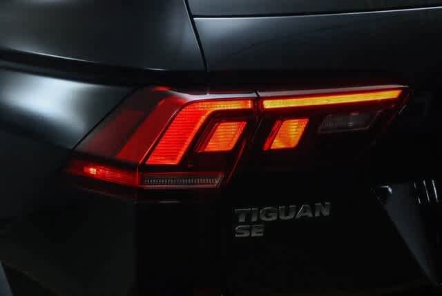 2021 Volkswagen Tiguan 2.0T SE 4MOTION 8