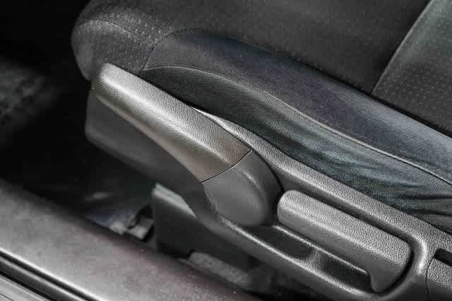 Thumbnail: 2013 Honda CR-V - 23