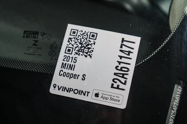 Thumbnail: 2015 MINI Cooper Hardtop - 28