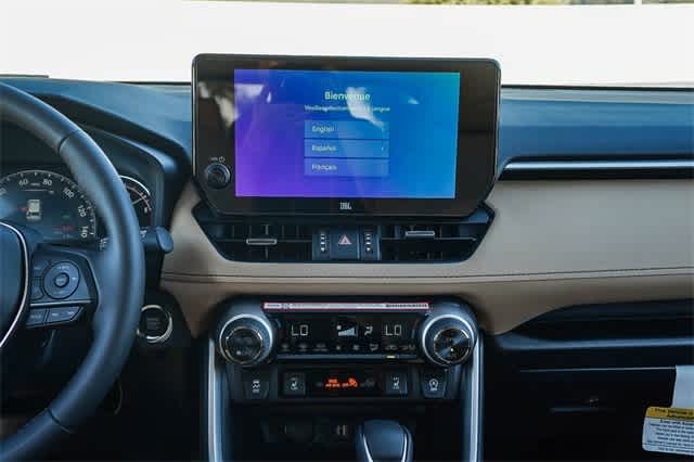 Thumbnail: 2025 Toyota RAV4 - 16