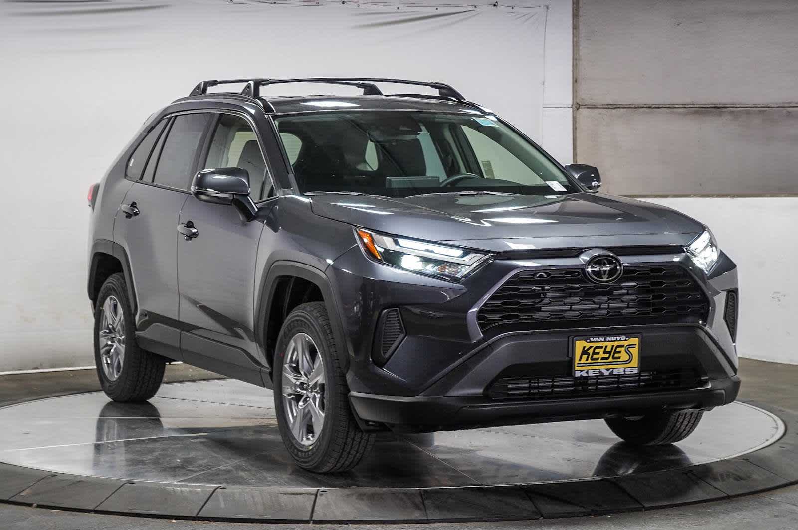 Thumbnail: 2025 Toyota RAV4 - 3