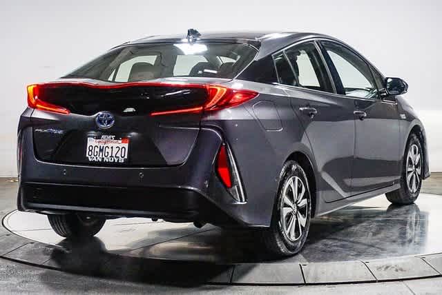 Thumbnail: 2018 Toyota Prius Prime - 5