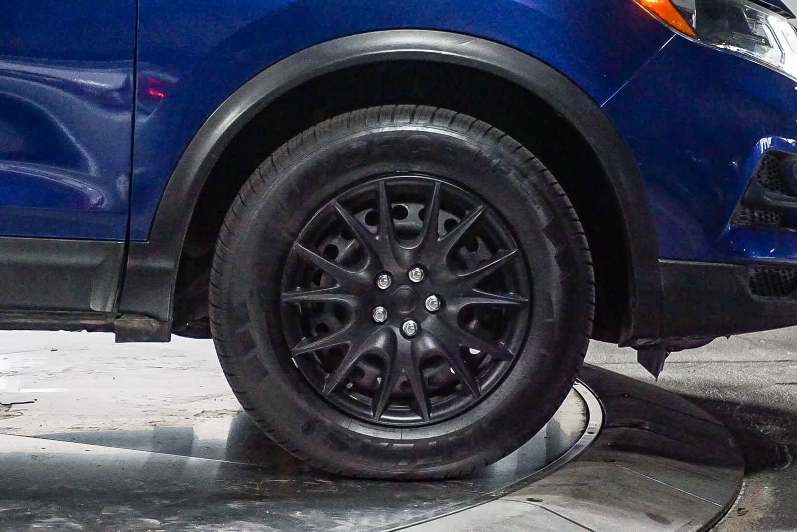 Thumbnail: 2020 Nissan Rogue Sport - 7