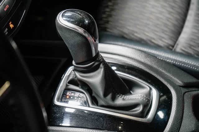 Thumbnail: 2019 Nissan Rogue - 20