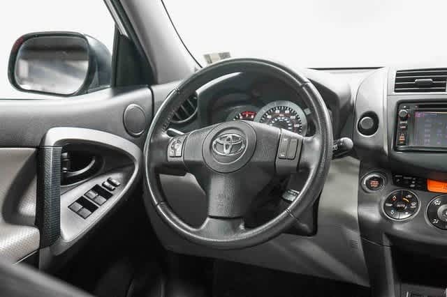 Thumbnail: 2012 Toyota RAV4 - 15